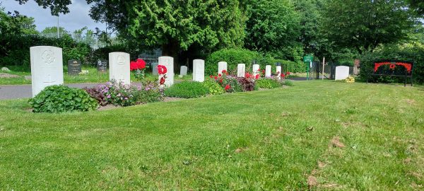 Commonwealth war graves